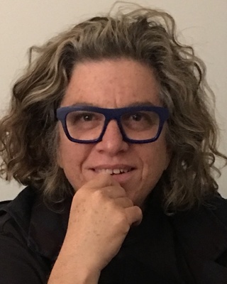 Photo of Julia Sideris, Psychotherapist in Paddington, NSW