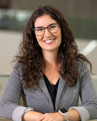 Photo of Dr. Chantal Schafers, Psychologist, PhD, RPsych