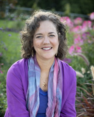 Photo of Nancy Saslow, Counselor in Wayzata, MN