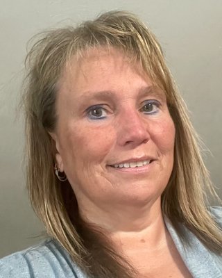 Photo of Kristen Kirik, Clinical Social Work/Therapist, LCSW