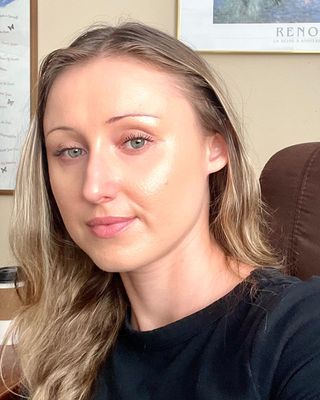 Photo of Alena Mironova, Licensed Master Social Worker, LMSW