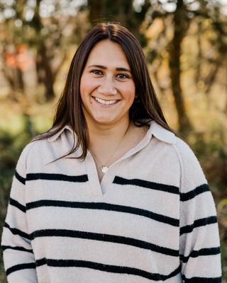 Photo of Nina Davey, Licensed Clinical Professional Counselor, LCPC, PMH-C, ATR-BC