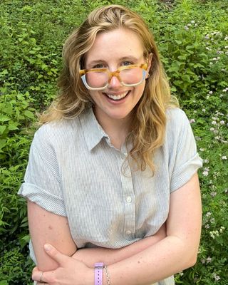 Photo of Aidan McMahon, Pre-Licensed Professional, LMHC-LP, AuDHD