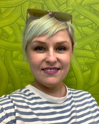 Photo of Jess Minckley, Counselor, MFA, LMHC, ATR-BC, PhDc