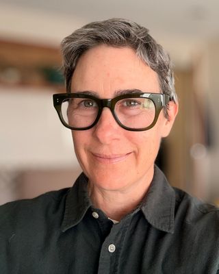 Photo of E. Murphy, Marriage & Family Therapist, MA, LMFT