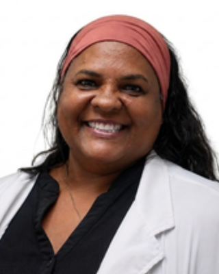 Photo of Roslyn Achmad, Psychiatric Nurse Practitioner, PMHNP