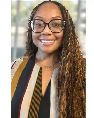 Photo of Jayla Caver, Clinical Social Work/Therapist, LMSW-C