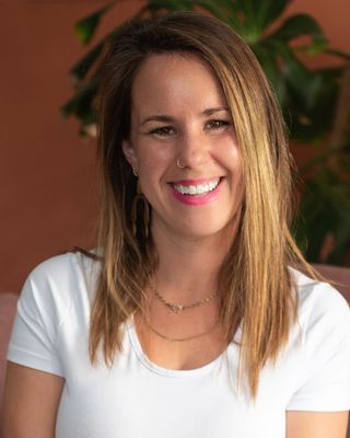 Photo of Hilary Newnes, Marriage & Family Therapist in Long Beach, CA