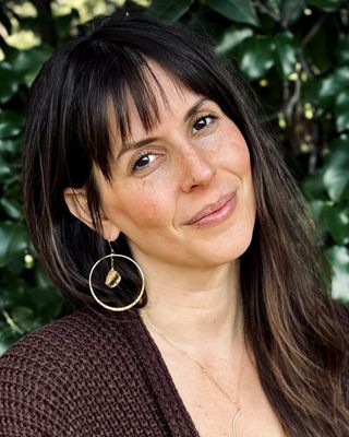 Photo of Tracy Sachs, Associate Marriage & Family Therapist in Oakland, CA
