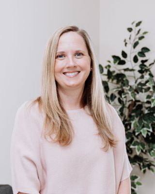 Photo of Ellen Young, Clinical Social Work/Therapist, LICSW