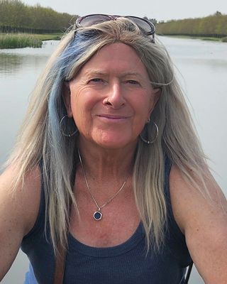 Photo of Cailin Edwards, Counsellor, MBACP