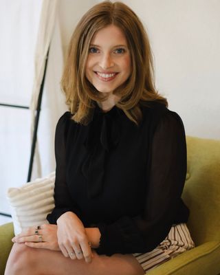 Photo of Shelbie Shawn, Pre-Licensed Professional in 73159, OK