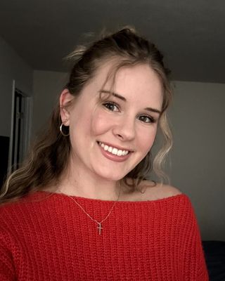Photo of Claire Legan, Clinical Social Work/Therapist, LMSW