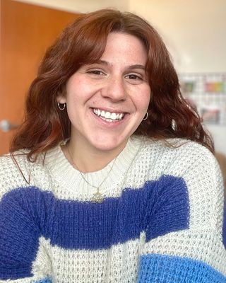 Photo of Ashley Hamilton, Licensed Mental Health Counselor, LMHC