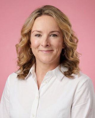 Photo of Claire Chapman, Psychotherapist, MSc, Pre-Accredited Member IACP