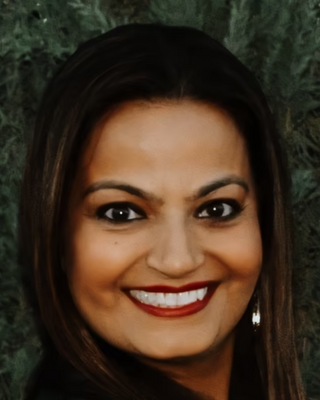 Photo of Sheilly Arora, Psychologist, LP