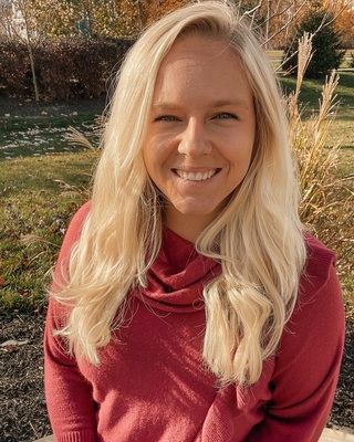 Photo of Ashley Wieringa, Clinical Social Work/Therapist in Fishers, IN