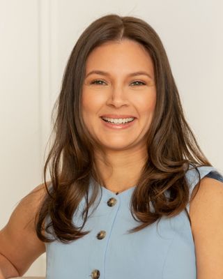 Photo of Samantha Duarte Alvarez, Registered Psychotherapist, MACP, RP