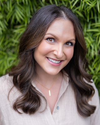 Photo of Kelsey Schaefer, Marriage & Family Therapist in Los Angeles, CA