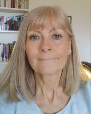 Photo of Catherine Thomas, Counsellor in Swansea, Wales