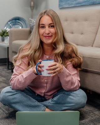 Photo of Jamie Ratowski, Marriage & Family Therapist, MS, LMFT