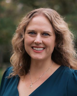 Photo of Julie Williams, Marriage & Family Therapist, LMFT, CST, PMH-C
