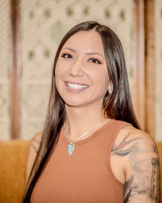 Photo of Shilyn Alex, Pre-Licensed Professional, MSW, Intern