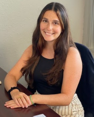 Photo of Gianna Natale, Clinical Social Work/Therapist, MSW, LCSW