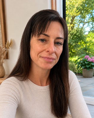 Photo of claire frampton, Counsellor, MNCPS Acc.