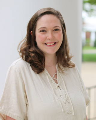 Photo of Sara Rader, Counselor in Louisville, KY