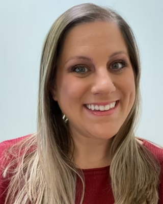 Photo of Lindsay Miller, Clinical Social Work/Therapist, LMSW-C