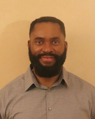 Photo of Michael Omomo, Psychiatric Nurse Practitioner, PMHNP
