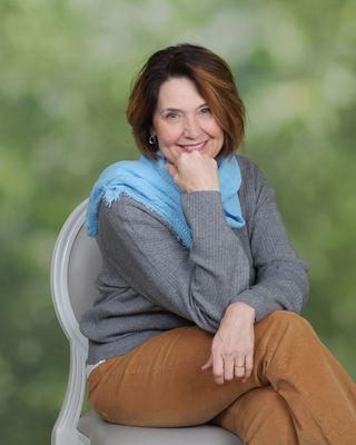 Photo of Sophie Newton, Licensed Social Worker Associate , LSWAIC