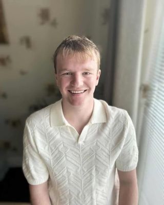 Photo of Ben Groome, Psychotherapist, MSc, BACP