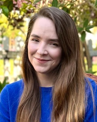Photo of Joanna Illing, Marriage & Family Therapist Associate, MA, AMFT, APCC