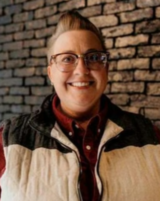 Stephanie Presson-Lapre profile photo