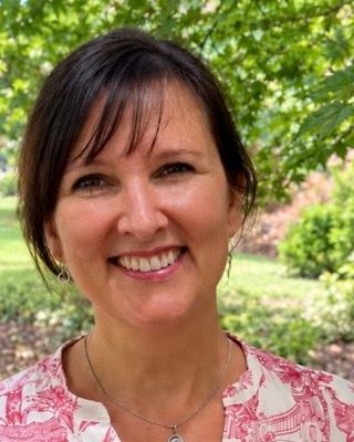 Photo of Sarah Pearsall, Licensed Professional Counselor, MA, LCMHC