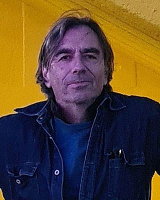 Photo of Peter Hollowell, Counsellor, DCounsPsych, MBACP