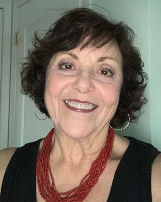 Photo of Lynn Grossman, Marriage & Family Therapist in 90025, CA
