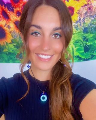 Photo of Brooke Herrmann - Holistic Mental Health, Hypnotherapy, Reiki , Clinical Social Work/Therapist, LCSW-C, RYT300, RMT
