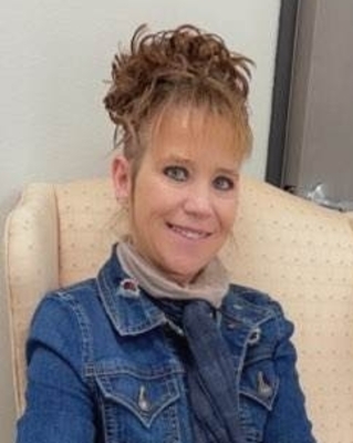 Photo of Nikki Roth, Licensed Professional Counselor in Beadle County, SD