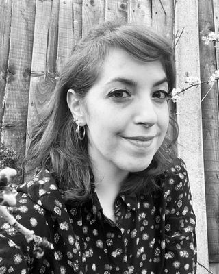 Photo of Dikla Braier, Psychotherapist, MA, MBACP