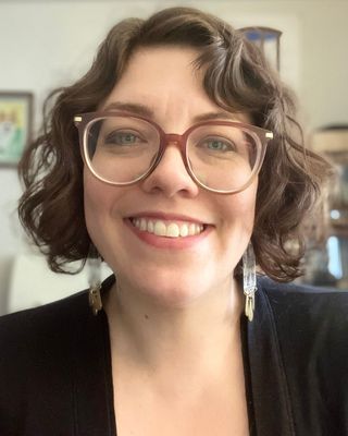 Photo of Liv Carrow, Clinical Social Work/Therapist, LCSW, LISW, LPHA