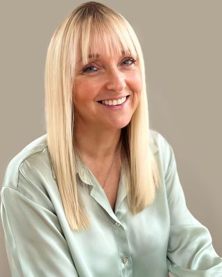 Photo of Dr Kirstie Rees - Kirstie Rees Psychology, PhD, HCPC - Ed. Psych., Psychologist
