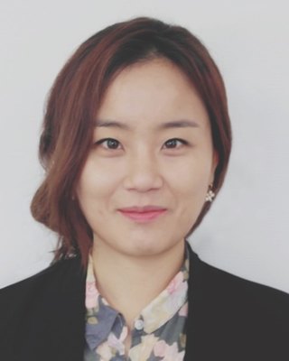 Photo of Jee Young Suk, Art Therapist, LPC(VA), LPC(DC)