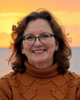 Photo of Rhonda Sue Dlouhy, Clinical Social Work/Therapist, MSW, LCSW, GC-C