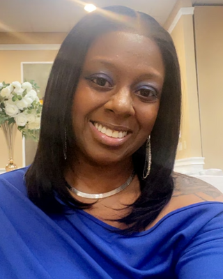Photo of Ebonie Dawes, Clinical Social Work/Therapist, LCSW
