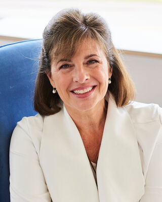 Photo of Phyllis Weihs-Yavner, MS, LPC, CDF, Licensed Professional Counselor in Darien