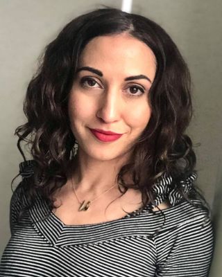 Photo of Neda Petz, Psychologist in Hollywood, CA