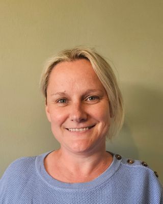 Photo of Kerri Nicholls, Counsellor, MBACP